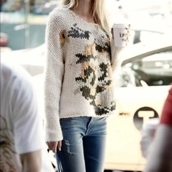 NWOT ANTHROPOLOGIE Mes Demoiselle Embroidered Hand-knit Floral Motif Sweater - Picture 3 of 8